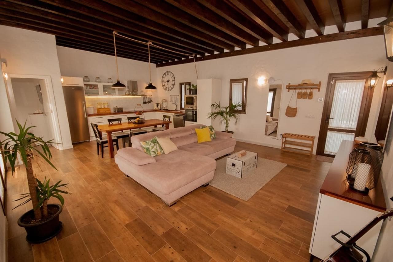 Casa Jardín