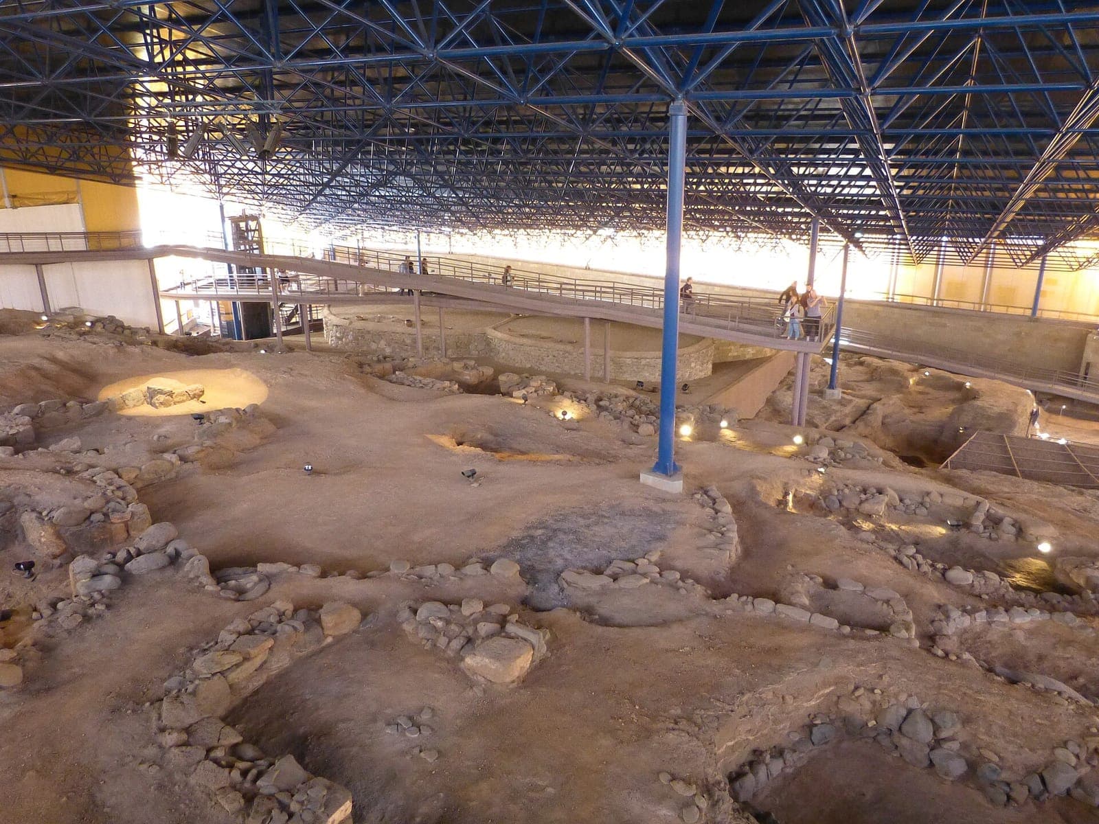 Poblado prehispánico excavado en el Parque Arqueológico Cueva Pintada de Gáldar